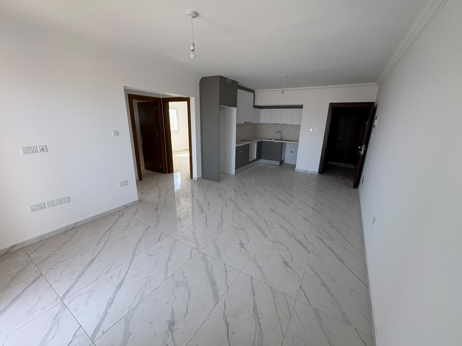 Elit Site 2+1 resale apartment in Iskele, photo 2
